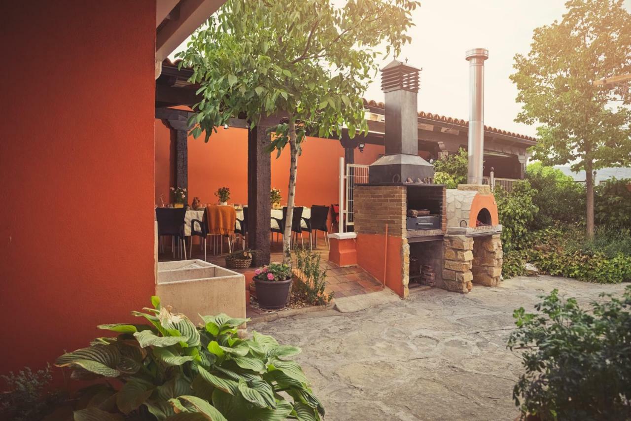Apartamento 2 4/6 Pax Casa Rural El Sauce. A 2,5 Km De Cuenca Capital Nohales Kültér fotó