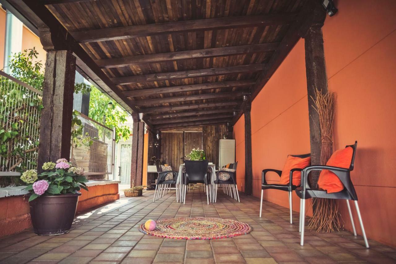 Apartamento 2 4/6 Pax Casa Rural El Sauce. A 2,5 Km De Cuenca Capital Nohales Kültér fotó