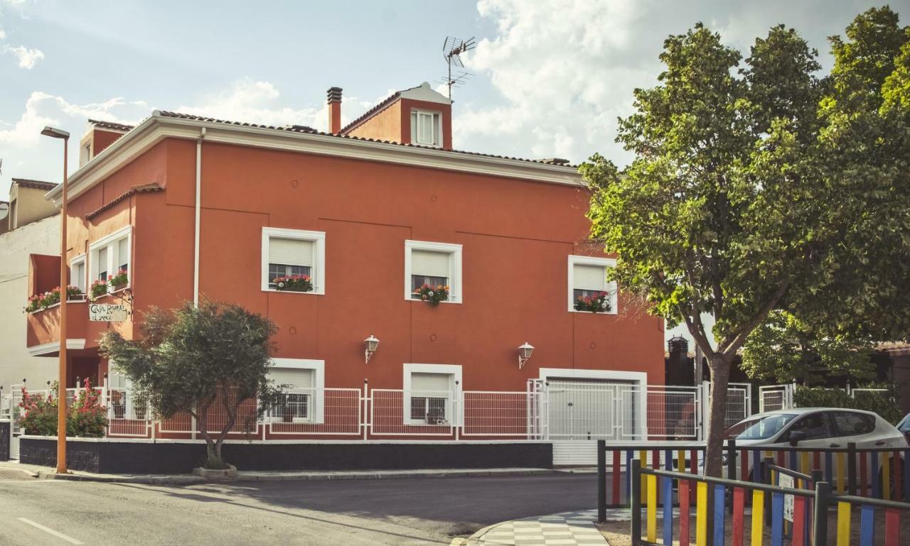 Apartamento 2 4/6 Pax Casa Rural El Sauce. A 2,5 Km De Cuenca Capital Nohales Kültér fotó
