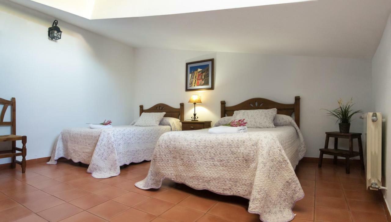 Apartamento 2 4/6 Pax Casa Rural El Sauce. A 2,5 Km De Cuenca Capital Nohales Kültér fotó