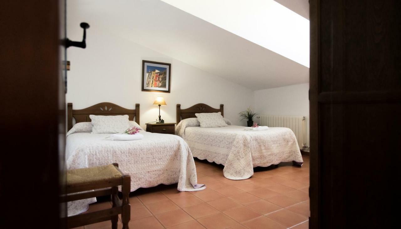 Apartamento 2 4/6 Pax Casa Rural El Sauce. A 2,5 Km De Cuenca Capital Nohales Kültér fotó