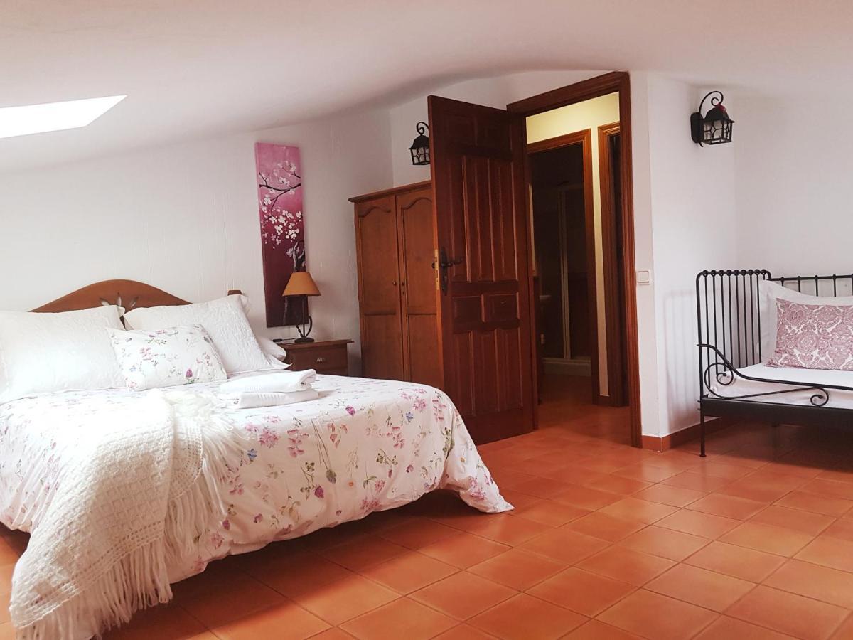 Apartamento 2 4/6 Pax Casa Rural El Sauce. A 2,5 Km De Cuenca Capital Nohales Kültér fotó